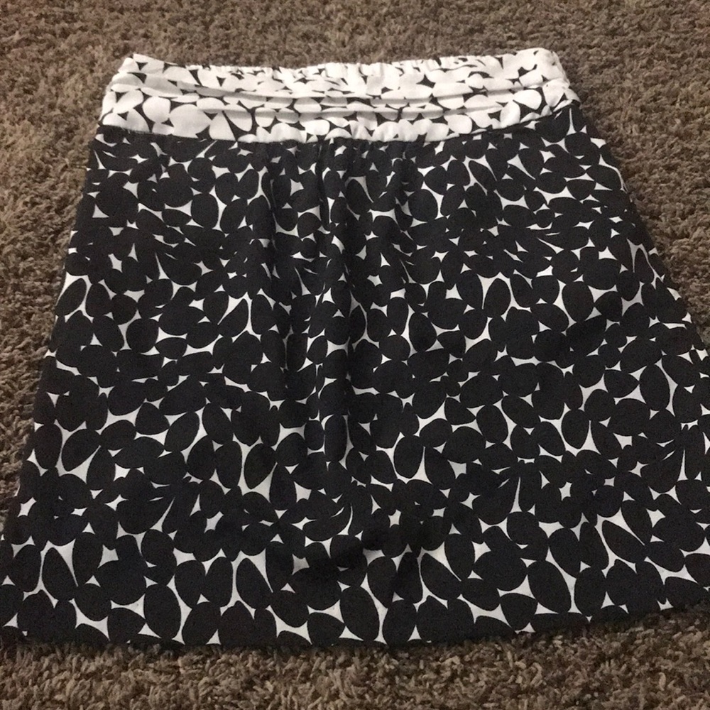 Like new silky skirt
